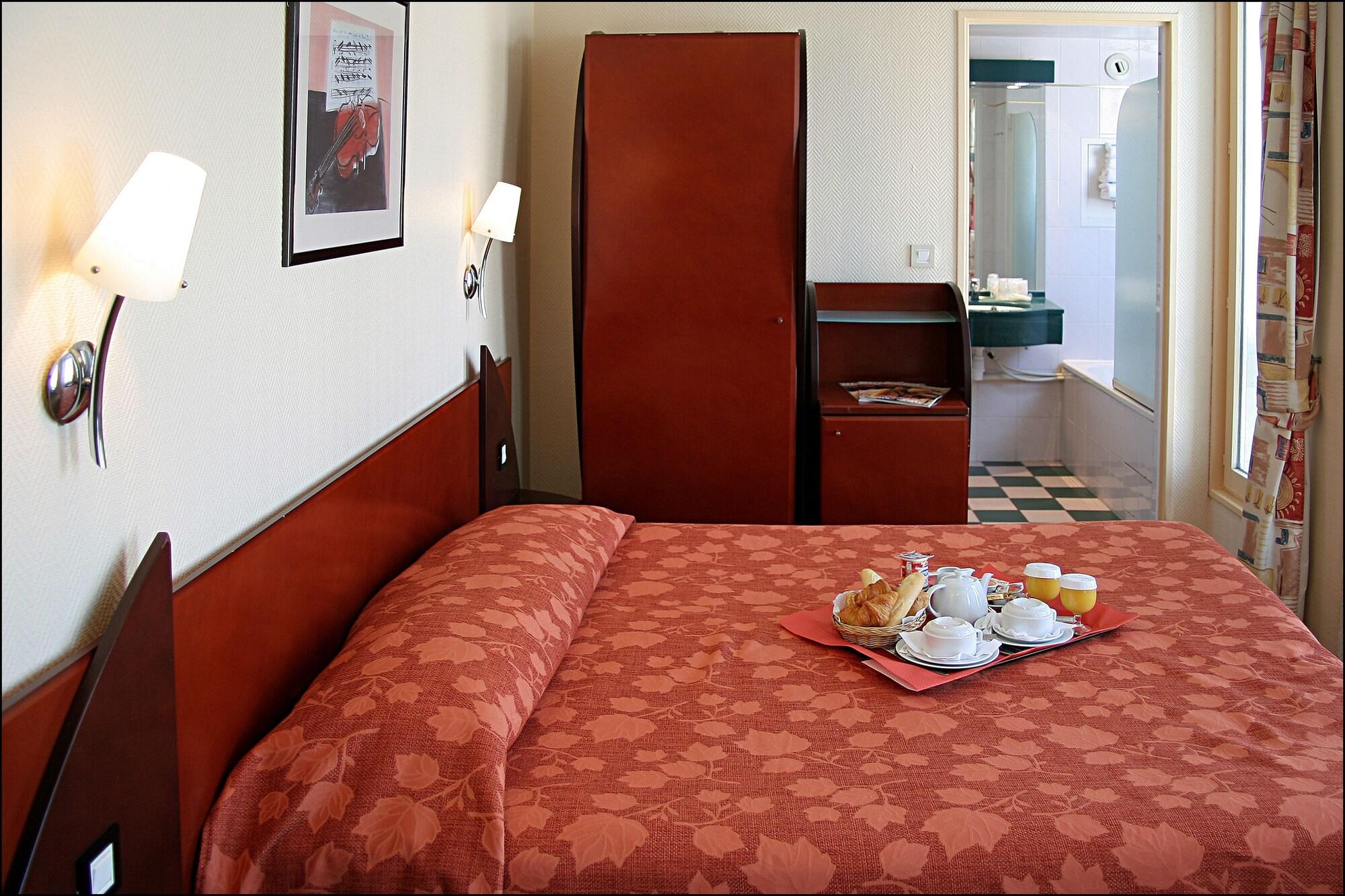 ปาวีลลอง วีลลิเย่ร์ เอตวล โอแตล Hotel ปารีส ห้อง รูปภาพ