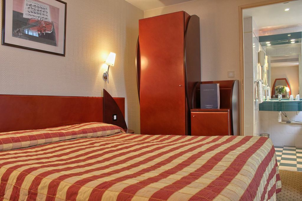 ปาวีลลอง วีลลิเย่ร์ เอตวล โอแตล Hotel ปารีส ห้อง รูปภาพ