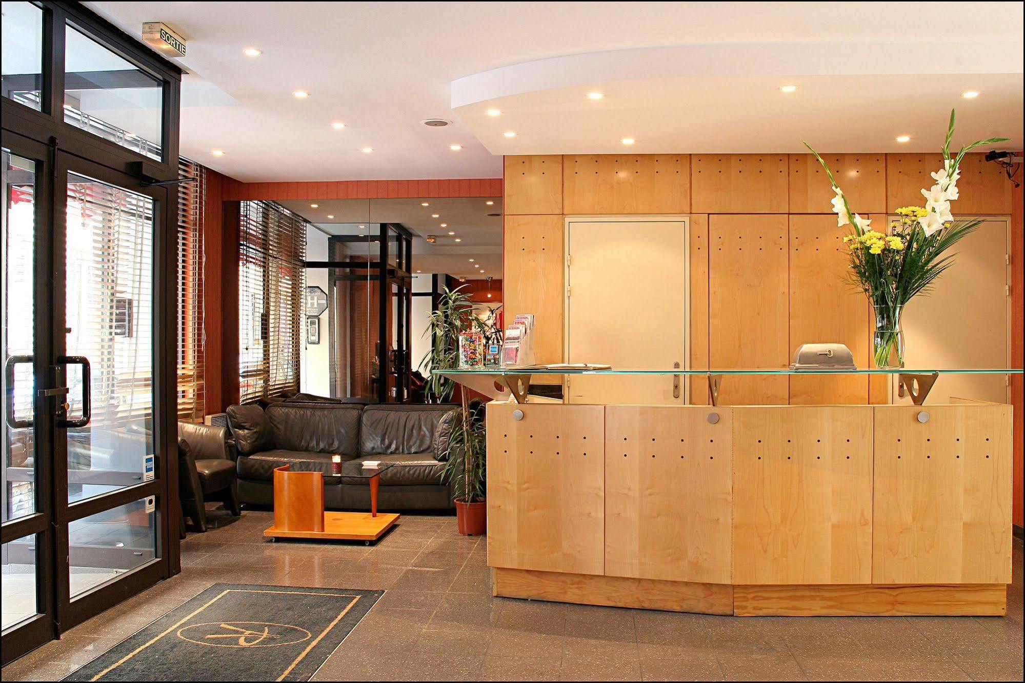 ปาวีลลอง วีลลิเย่ร์ เอตวล โอแตล Hotel ปารีส ภายใน รูปภาพ